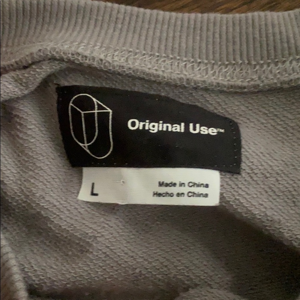 Thin oversized grey crewneck - Picture 2 of 2